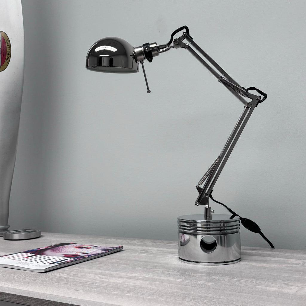 1940's Pratt & Whitney WWII R-2800 Corsair F4U Airplane Polished Chrome Radial Engine Piston Desk Task Lamp
